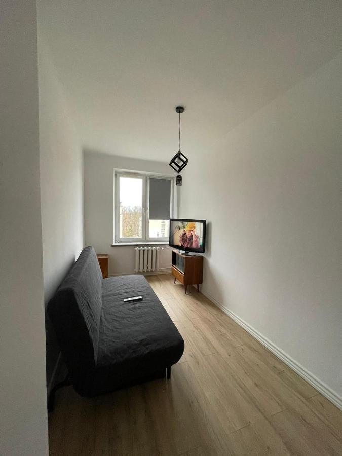 キェルツェApartament Pieszaアパートメント エクステリア 写真